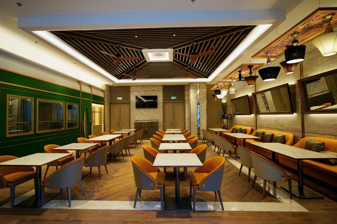 Harbour Plaza Metropolitan Shanghái Exterior foto